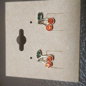 🌟 3 for $15 🌟 Cherry Earrings